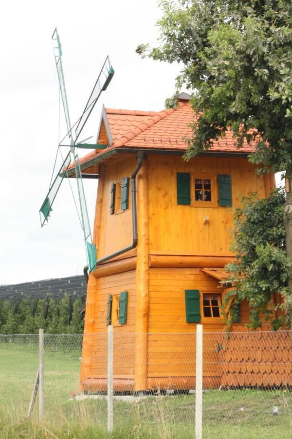 Unique Wooden Holiday House In Nature Lukovica pri Domžalah Exteriör bild