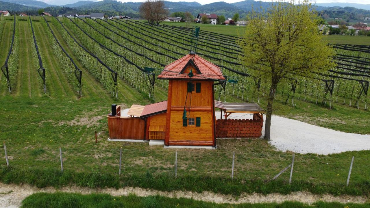 Unique Wooden Holiday House In Nature Lukovica pri Domžalah Exteriör bild