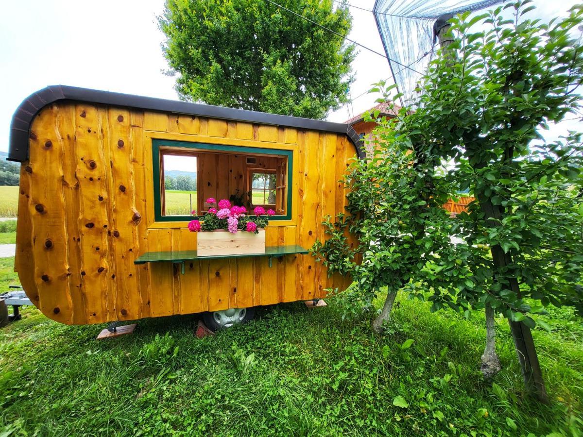 Unique Wooden Holiday House In Nature Lukovica pri Domžalah Exteriör bild