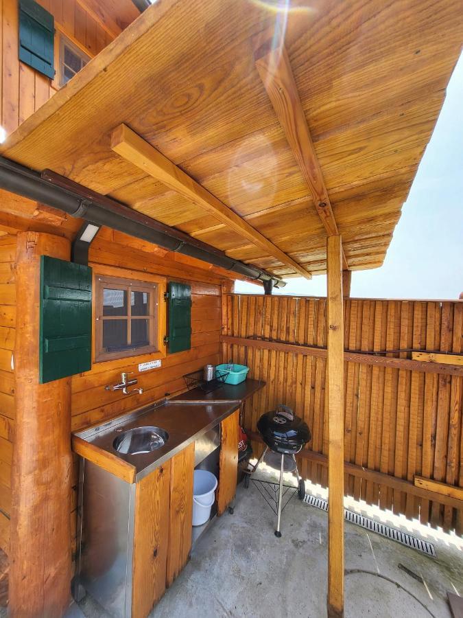 Unique Wooden Holiday House In Nature Lukovica pri Domžalah Exteriör bild