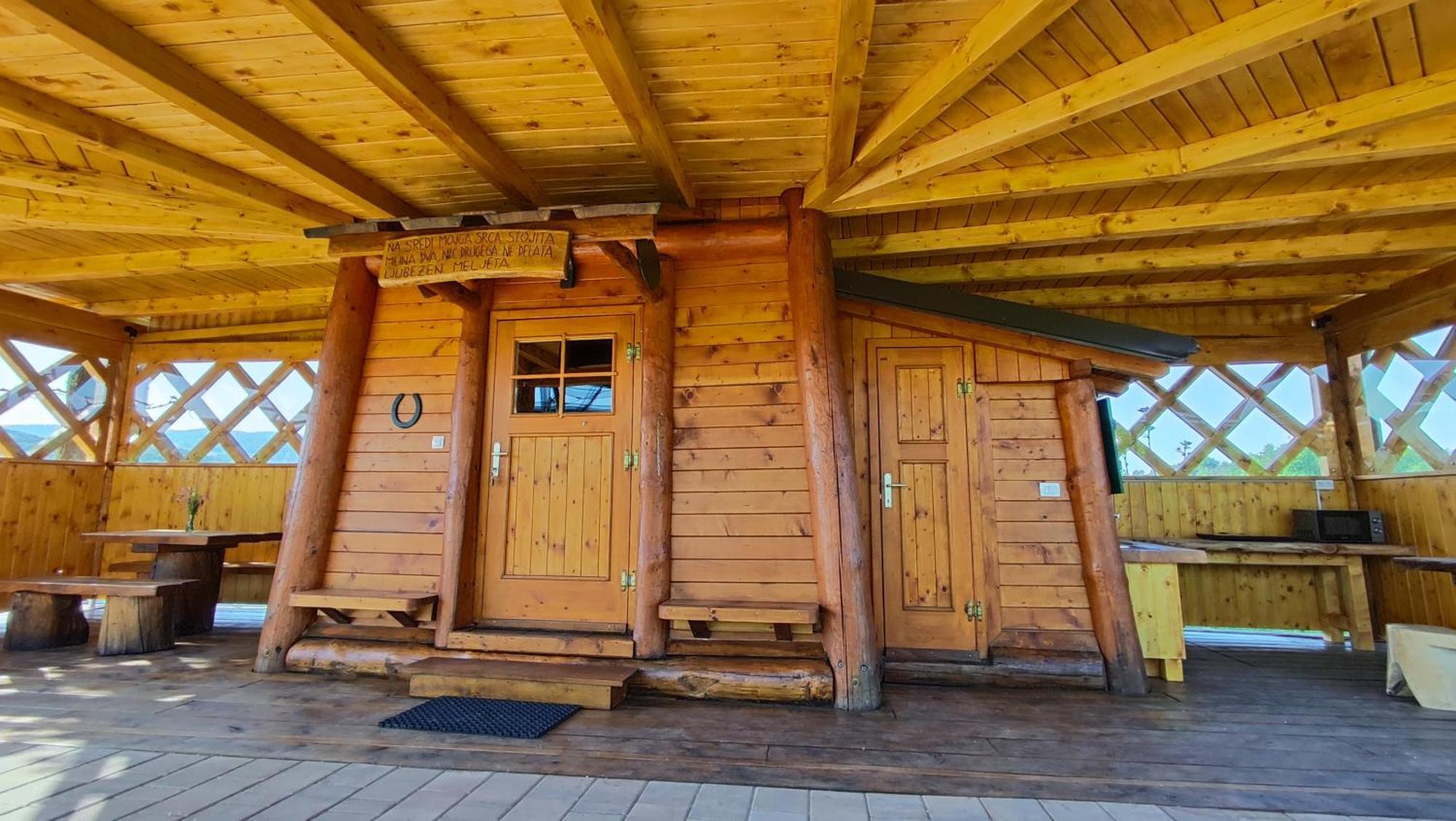 Unique Wooden Holiday House In Nature Lukovica pri Domžalah Exteriör bild